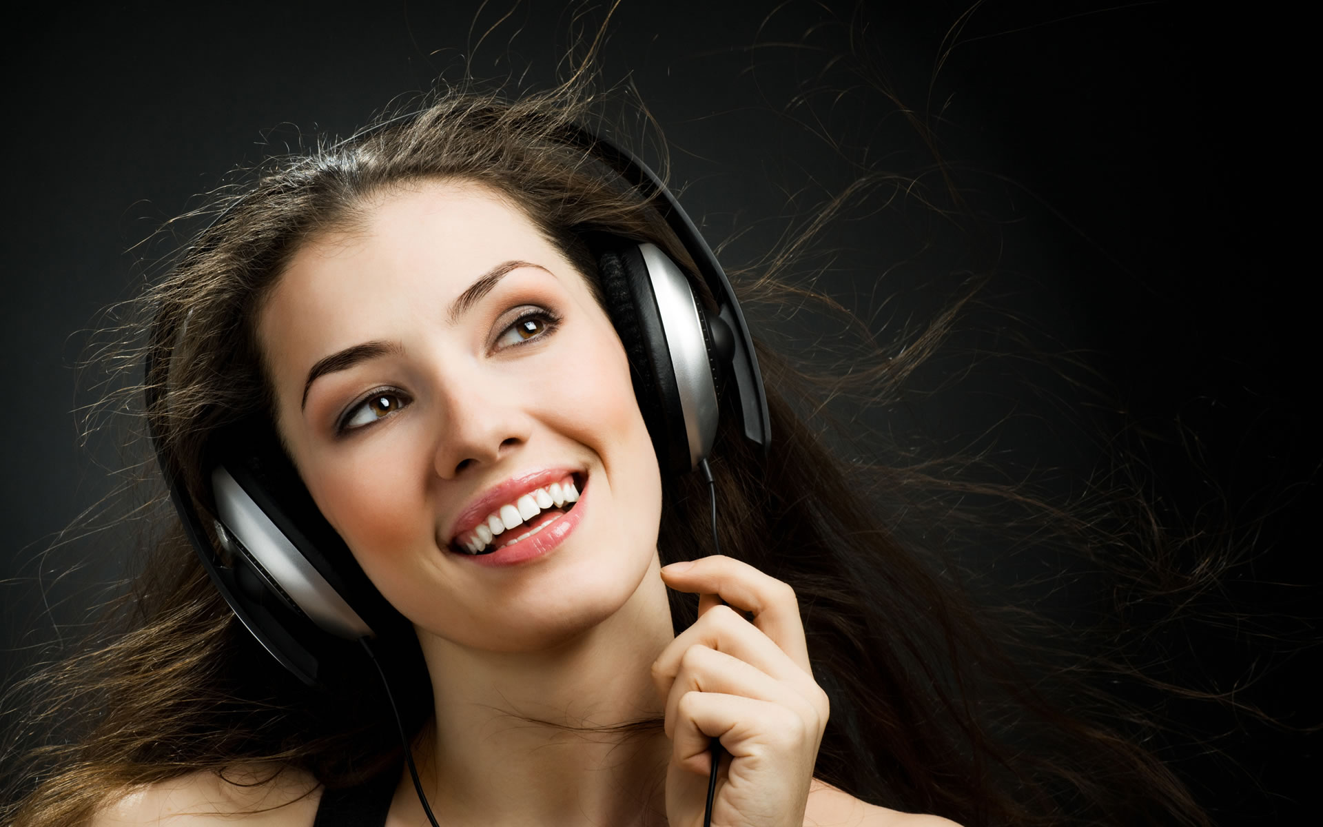chica-con-cascos